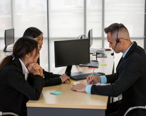 man-working-table_1048944-30455341